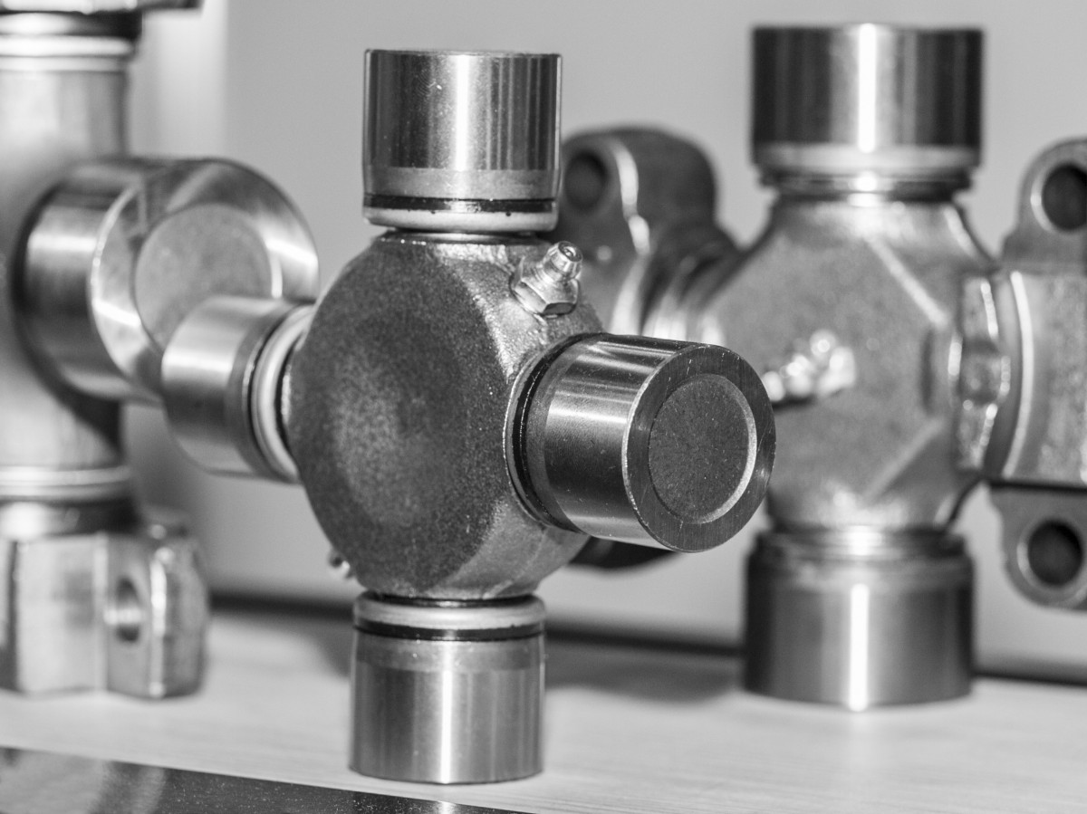 multiple universal joints